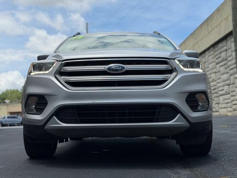Used 2018 Ford Escape SEL FWD image 41