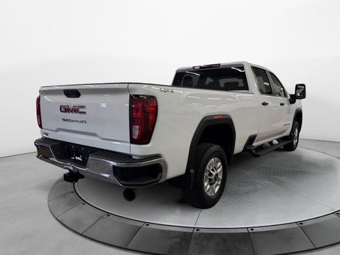 Used 2024 GMC Sierra 2500 Pro AWD/4WD image 4