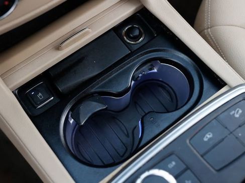 Used 2016 Mercedes-Benz GL 450 4MATIC image 42