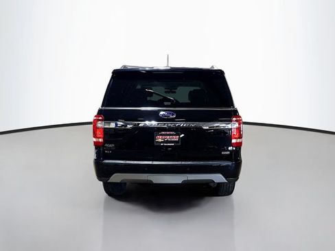 Used 2019 Ford Expedition XLT w/ Equipment Group 202A AWD/4WD image 7