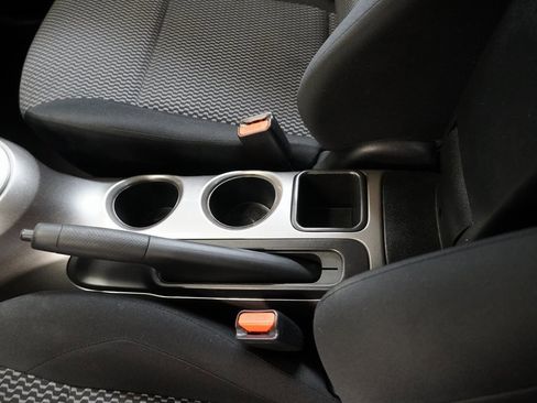 Used 2016 Nissan Juke S image 23