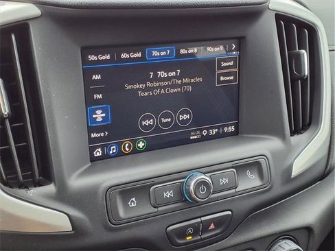 Used 2023 GMC Terrain SLE image 10