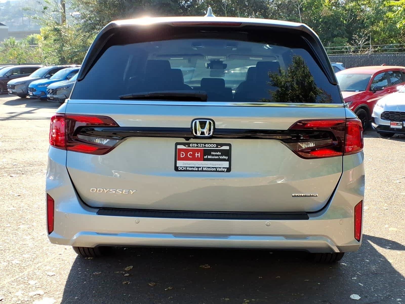 New 2027 Honda Odyssey Touring image 5