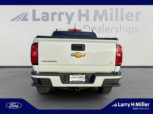 Used 2016 Chevrolet Colorado LT w/ LT Convenience Package image 4