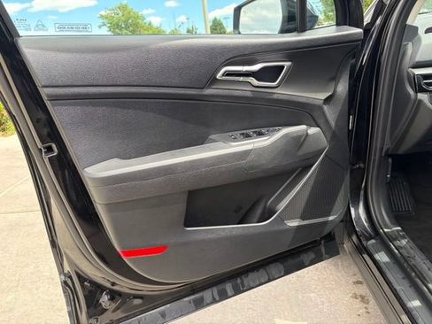 Used 2026 Kia Sportage S AWD/4WD image 11