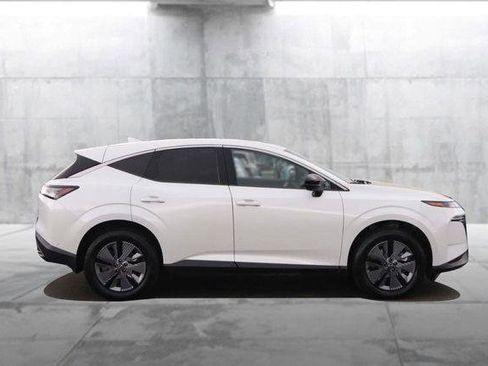 Used 2025 Nissan Murano SL AWD/4WD image 5