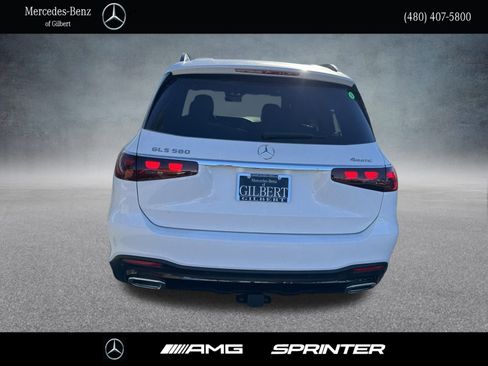 New 2026 Mercedes-Benz GLS 580 4MATIC image 5