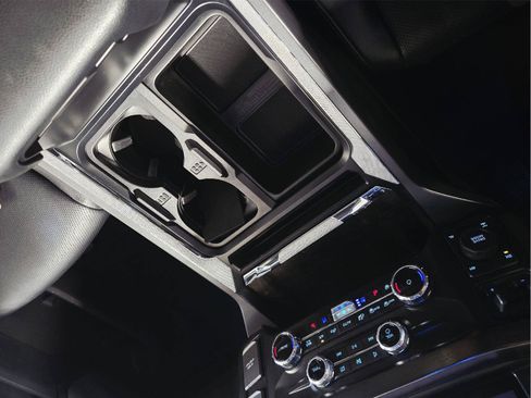 Used 2024 Ford F350 Lariat w/ Sport Appearance Package AWD/4WD image 27