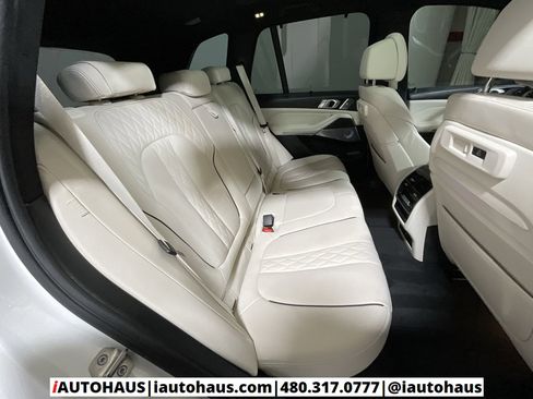 Used 2021 BMW X5 M50i w/ Executive Package image 16
