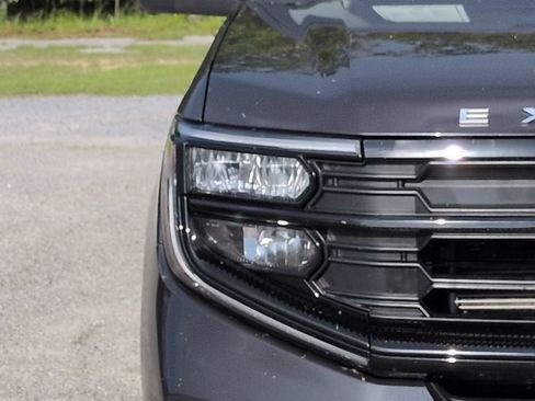 Used 2025 Ford Expedition Max Active RWD image 10