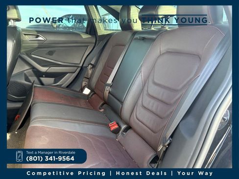 Used 2022 Volkswagen Jetta GLI Autobahn image 10