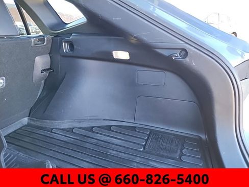 Used 2021 Toyota Venza Limited image 51