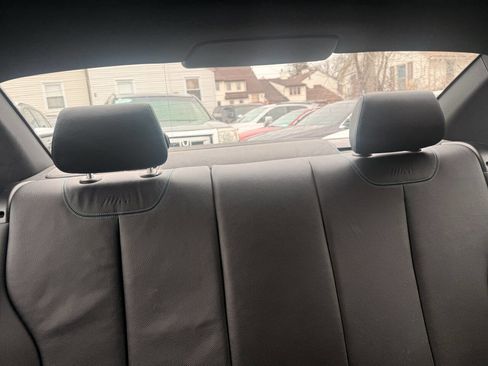 Used 2018 BMW M2 image 19