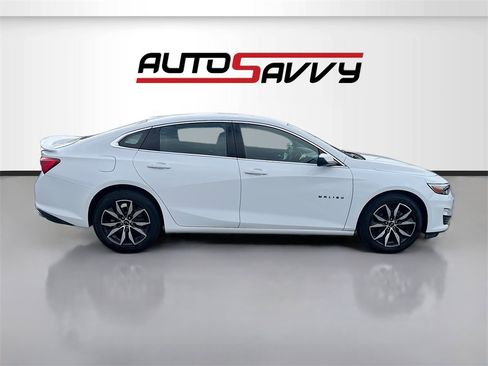 Used 2023 Chevrolet Malibu RS image 8