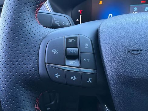 New 2026 Ford Escape ST-Line Select w/ Equipment Group 401A AWD/4WD image 18