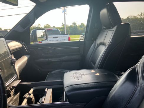 Used 2023 RAM 1500 Limited AWD/4WD image 10