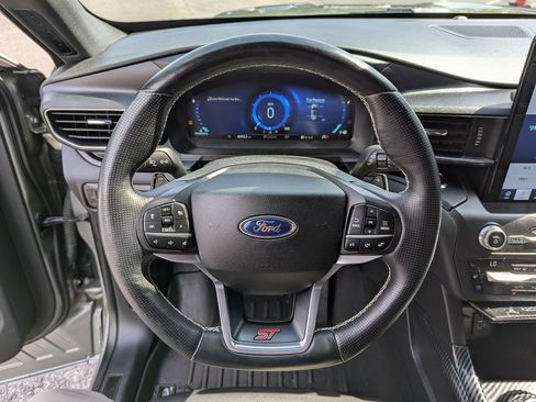 Used 2020 Ford Explorer ST w/ ST Street Pack AWD/4WD image 15