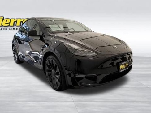 Used 2022 Tesla Model Y Performance AWD/4WD image 8