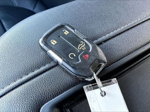 Used 2021 GMC Sierra 1500 SLT image 13