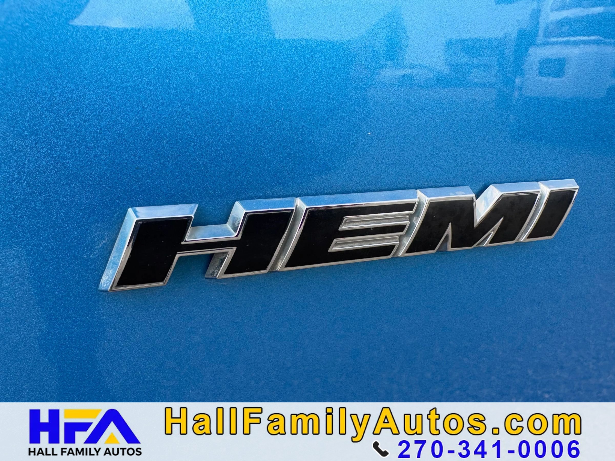 Used 2015 Dodge Challenger R/T RWD image 8