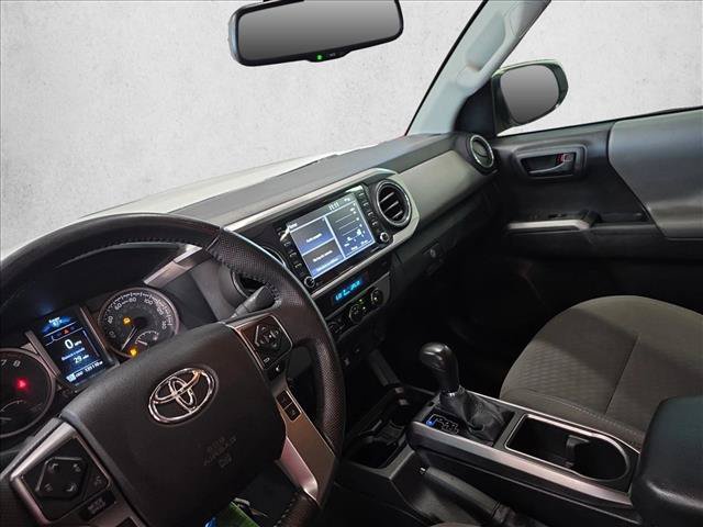 Used 2022 Toyota Tacoma SR5 RWD image 10