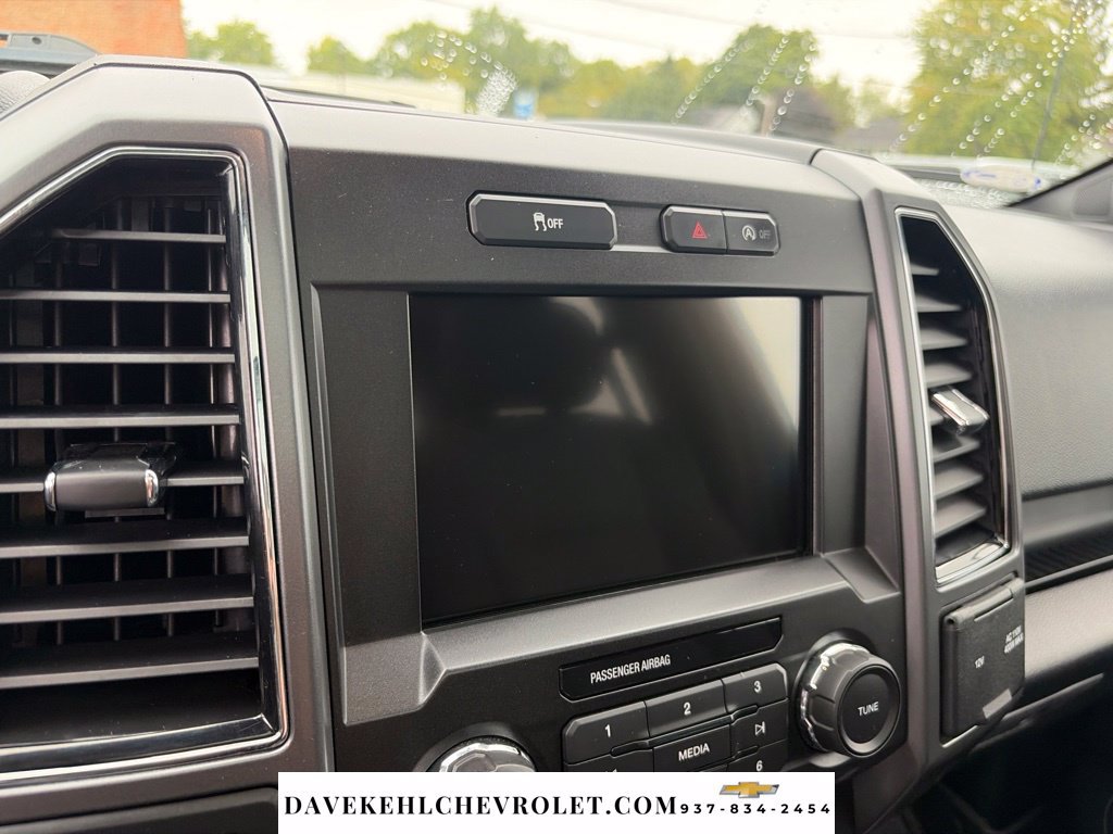 Used 2018 Ford F150 XLT w/ Equipment Group 302A Luxury AWD/4WD image 12