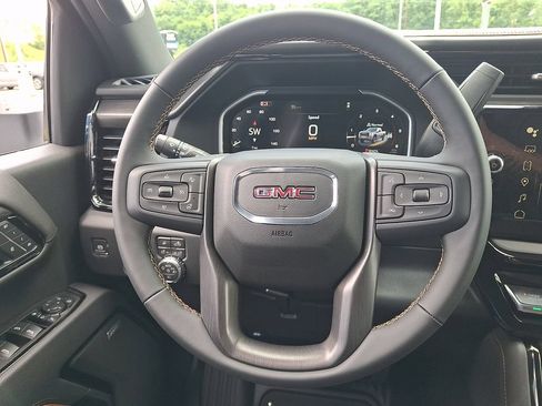 New 2026 GMC Sierra 2500 AT4 w/ Technology Package AWD/4WD image 9