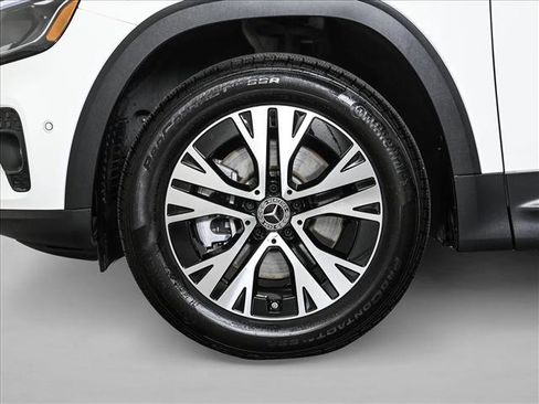 Certified 2026 Mercedes-Benz GLB 250 4MATIC image 26
