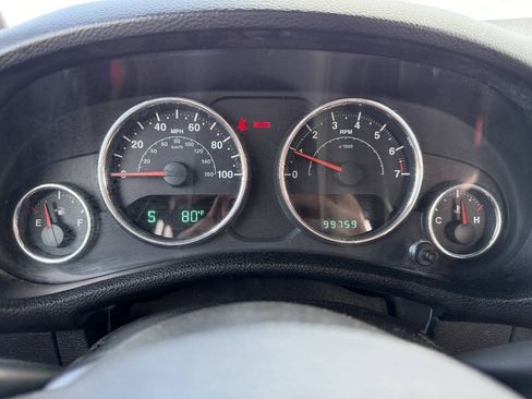 Used 2012 Jeep Wrangler Sport AWD/4WD image 22