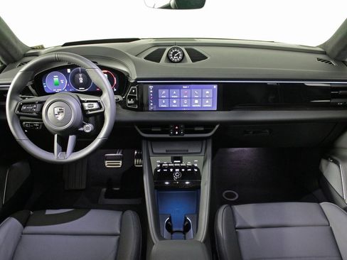 Used 2025 Porsche Macan Turbo Electric image 20