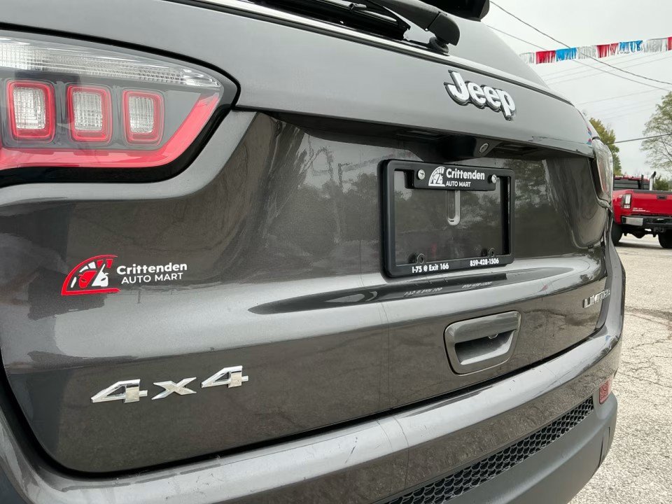 Used 2017 Jeep Compass Limited AWD/4WD image 22