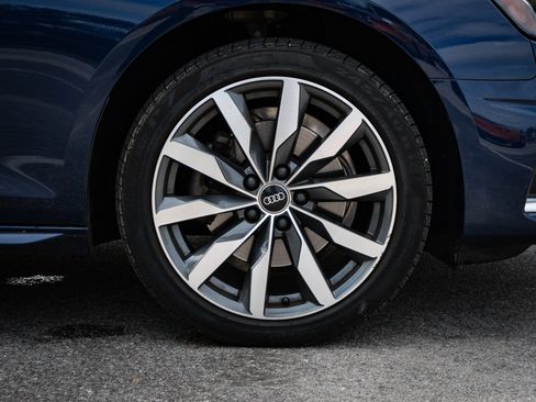 Used 2022 Audi A4 2.0T Premium Plus image 13