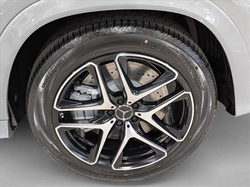 New 2026 Mercedes-Benz GLE 53 AMG 4MATIC Coupe image 9