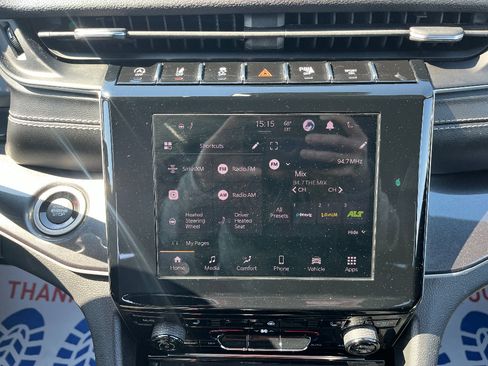 Used 2023 Jeep Grand Cherokee Altitude image 23