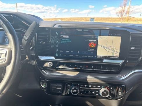 Certified 2024 Chevrolet Silverado 3500 High Country w/ Technology Package AWD/4WD image 18