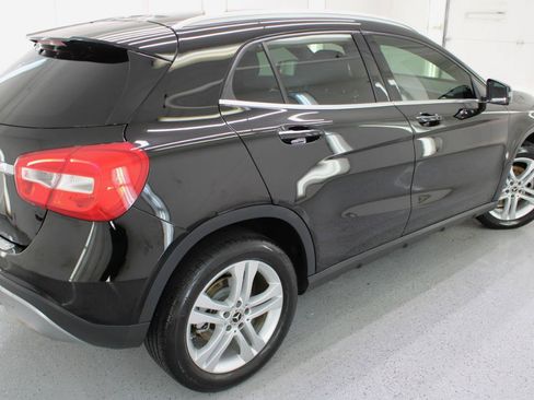Used 2019 Mercedes-Benz GLA 250 image 15