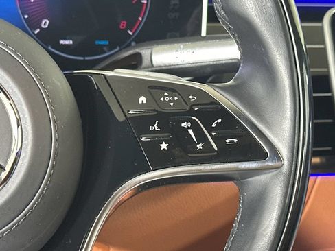 Certified 2025 Mercedes-Benz S 580 4MATIC Sedan image 28