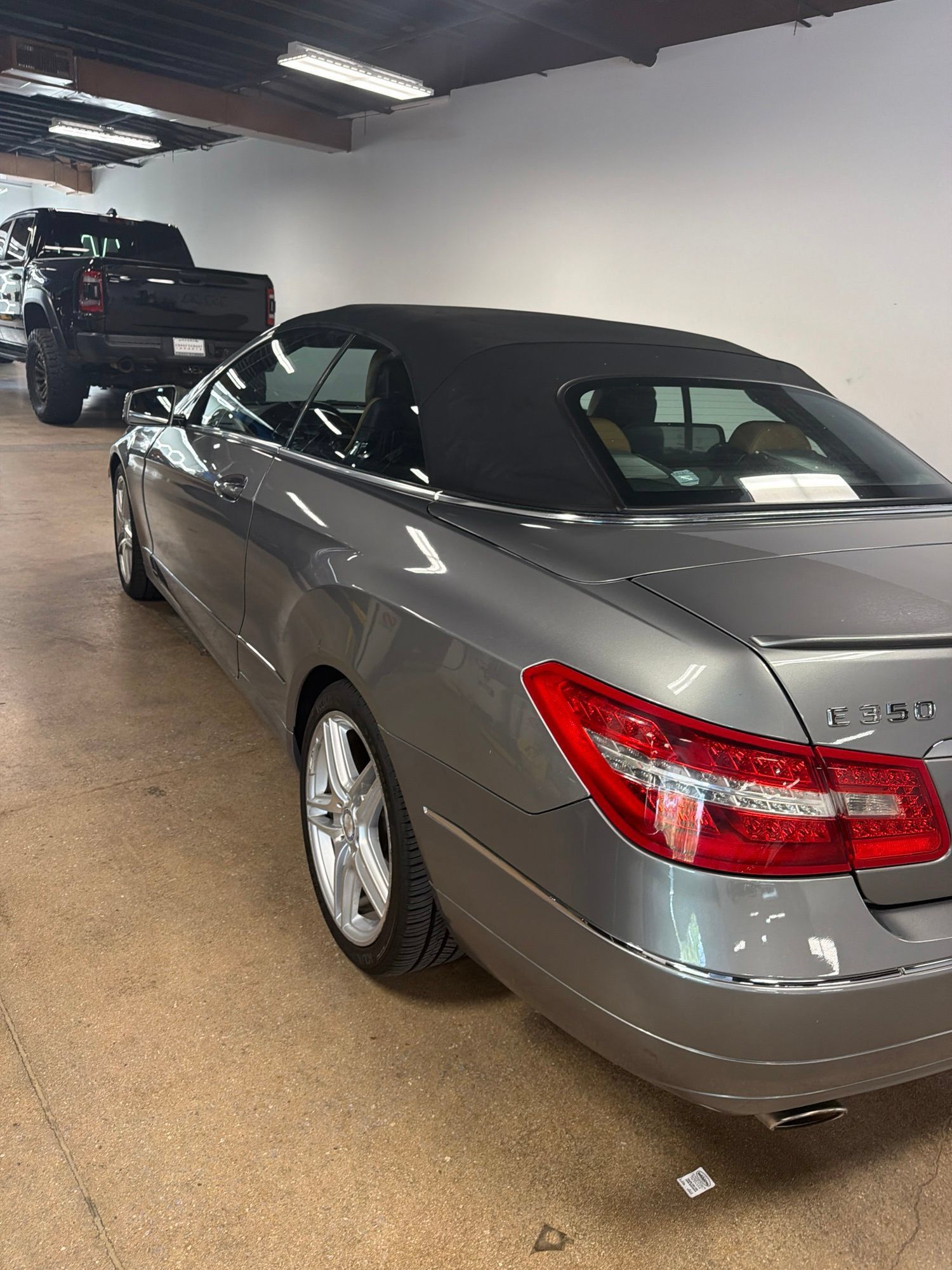 Used 2013 Mercedes-Benz E 350 Cabriolet image 5