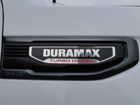 Certified 2022 GMC Sierra 1500 AT4 w/ AT4 Premium Package image 42