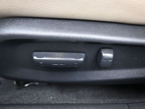 Used 2020 Honda Civic Touring image 13