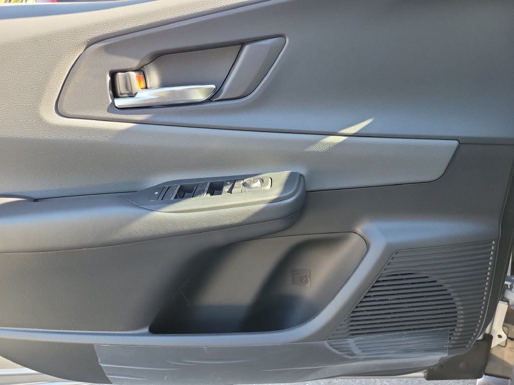 New 2027 Toyota Prius XLE FWD image 20