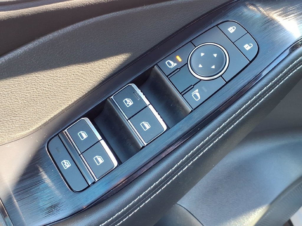 Certified 2023 Nissan Rogue SL w/ SL Premium Package AWD/4WD image 20
