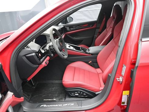 Certified 2026 Porsche Panamera GTS AWD/4WD image 6