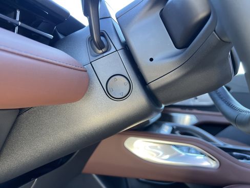 New 2026 Lincoln Nautilus Reserve image 5