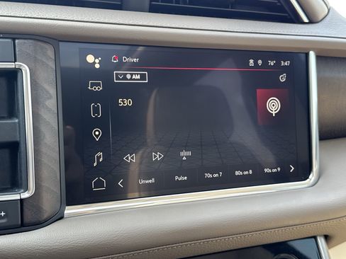 Used 2023 GMC Yukon Denali image 13