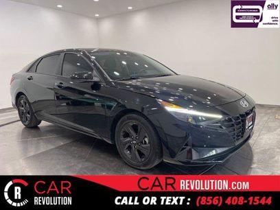 Used 2022 Hyundai Elantra SEL w/ Convenience Package