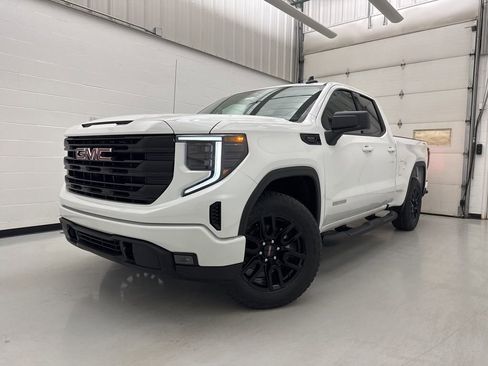New 2026 GMC Sierra 1500 Elevation w/ Elevation Select Package image 3