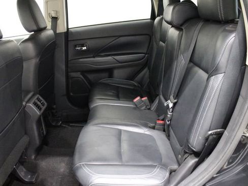 Used 2020 Mitsubishi Outlander SEL AWD/4WD image 11