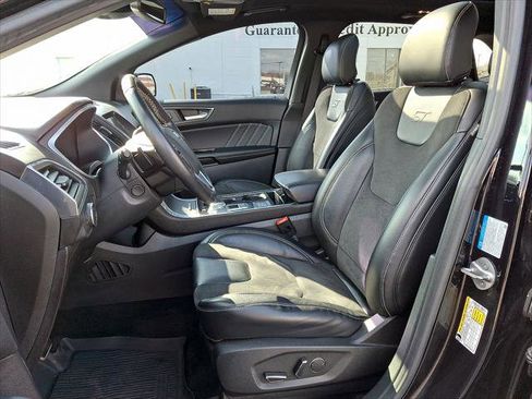 Used 2019 Ford Edge ST w/ Equipment Group 401A image 9