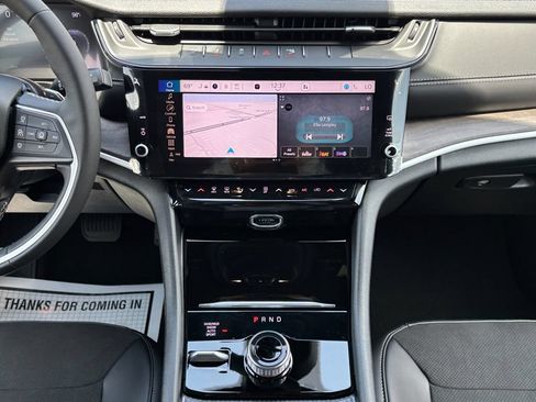 New 2026 Jeep Grand Cherokee L 4WD image 16